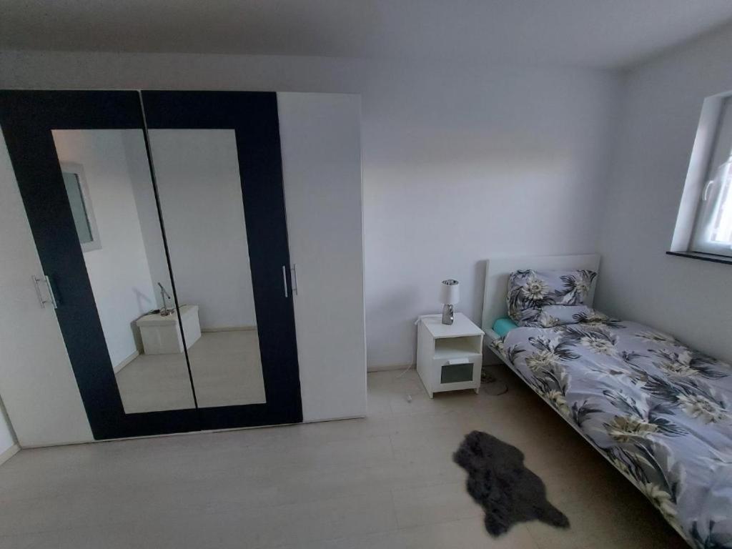Several Different Rooms, Newly Furnished, In A New House In Vichten Esterno foto